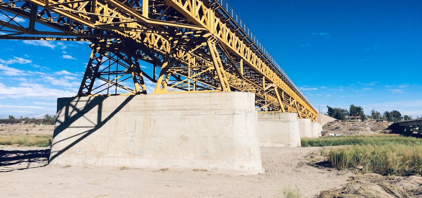 Proyecto de Reforzamiento de las Pilas y Cimentaciones del Puente Maipo